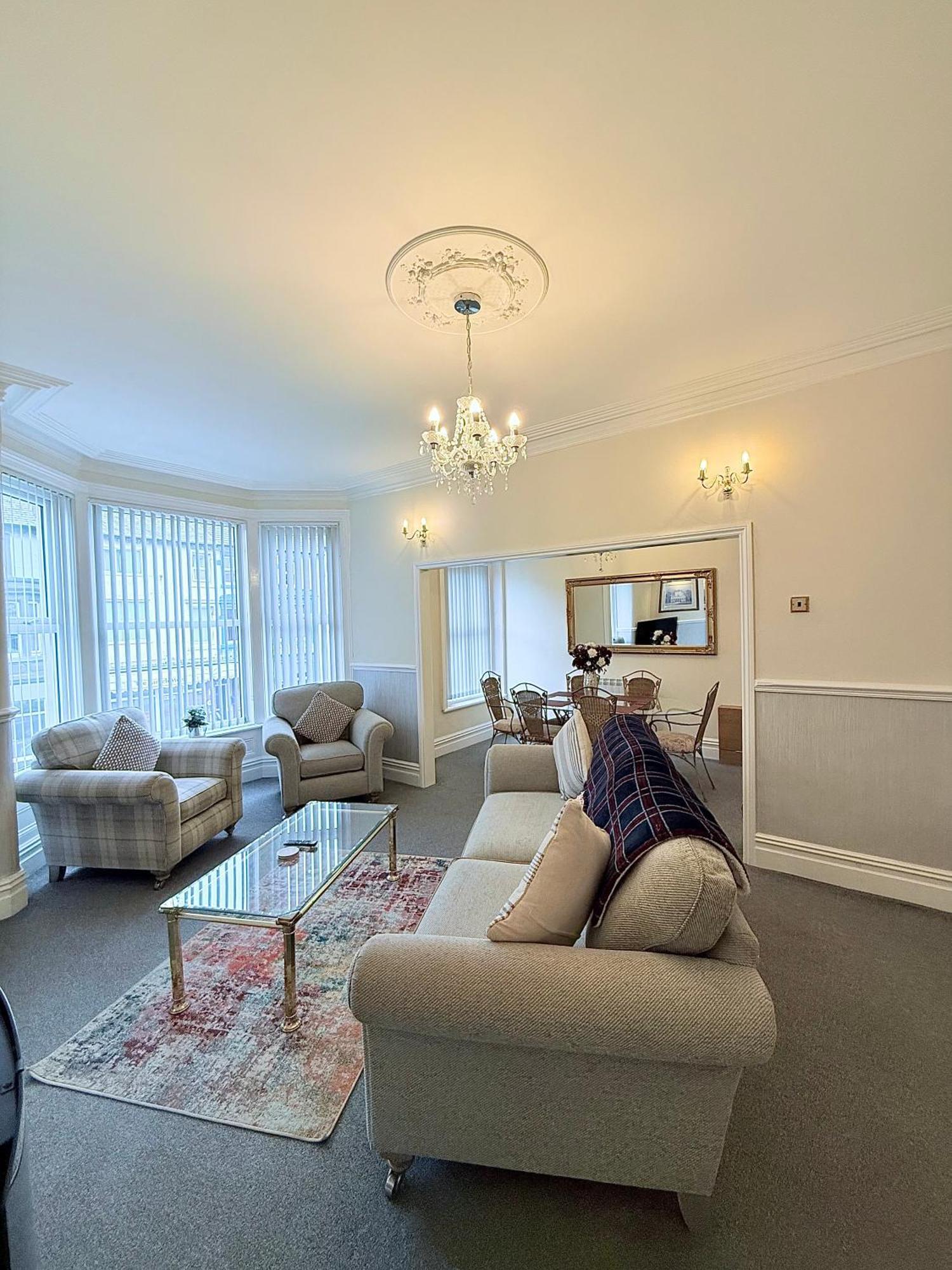 Large Luxury Apartment Blackpool Exterior foto